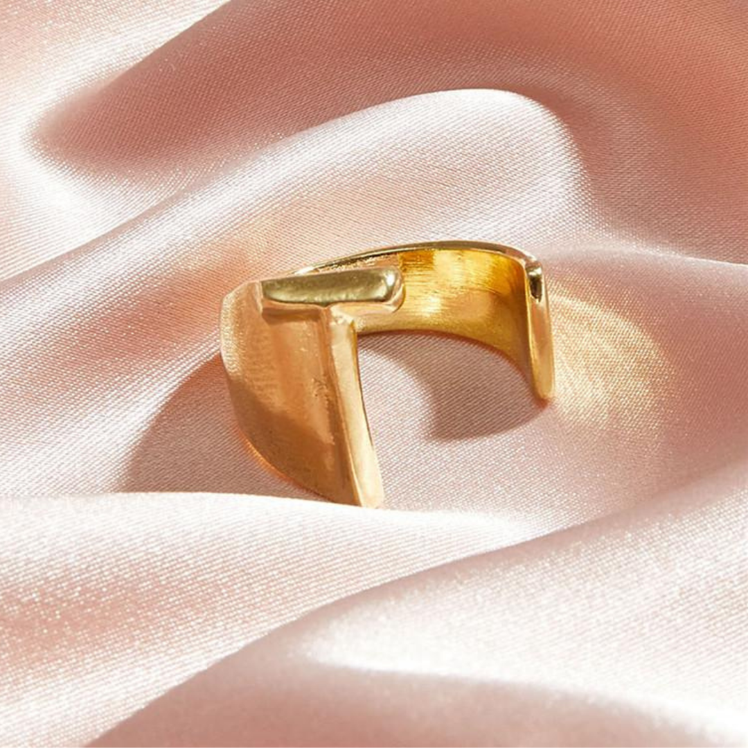 Letter Ring