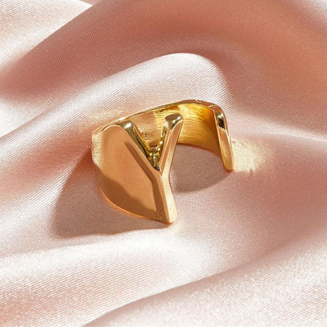 Letter Ring
