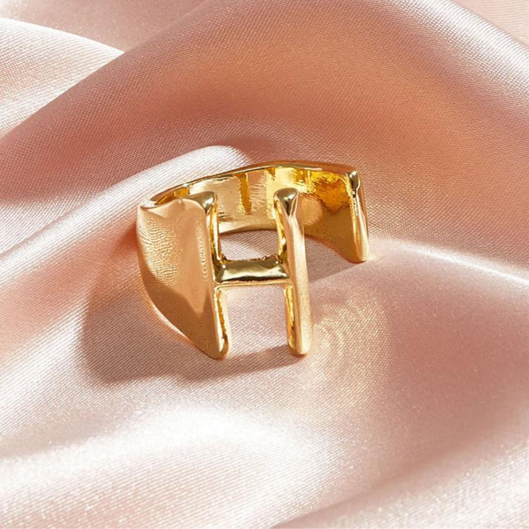 Letter Ring