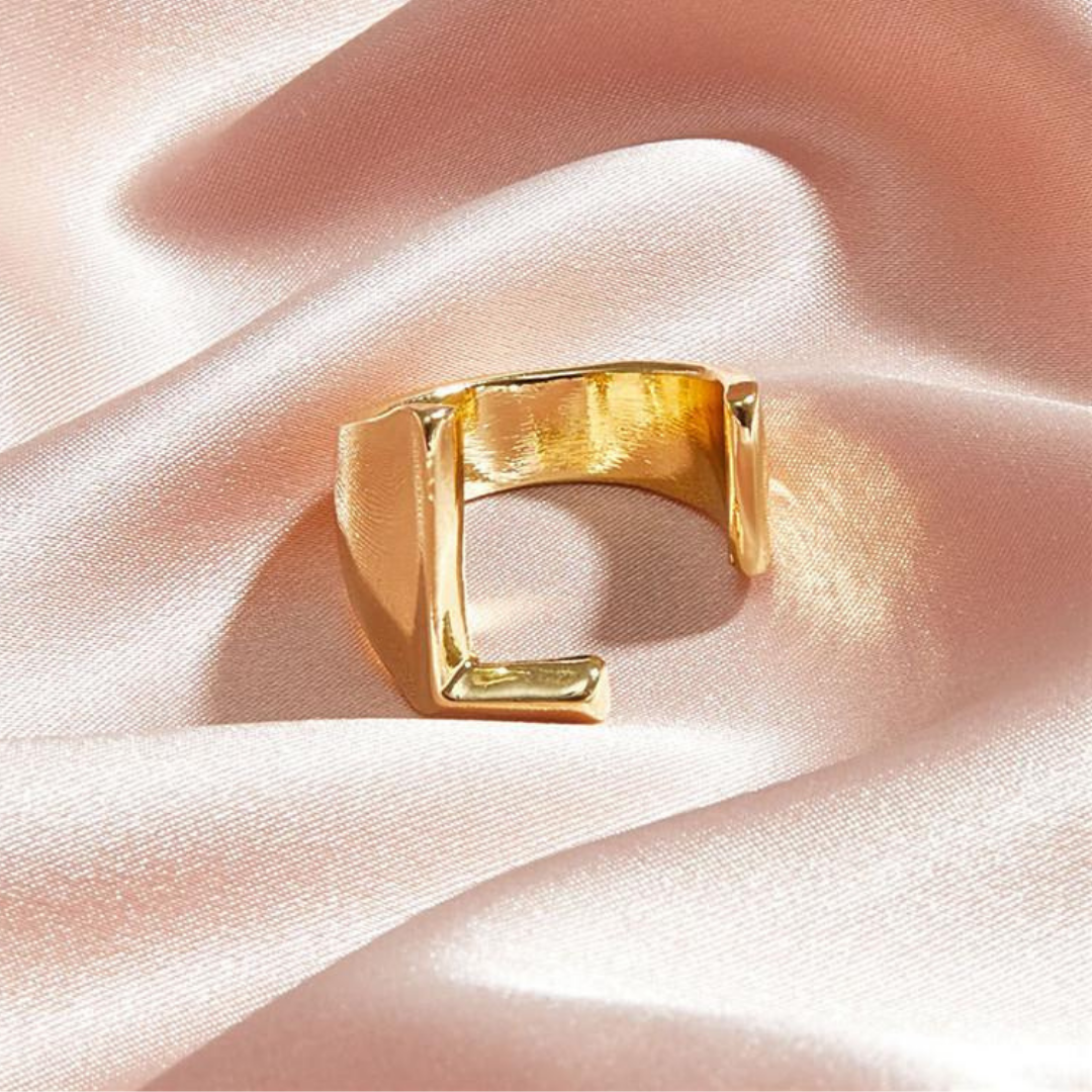Letter Ring