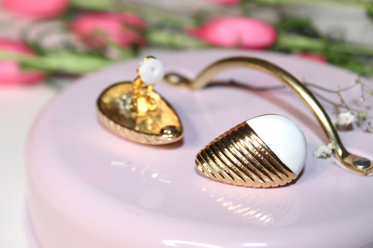 Modern Marble- Ear Clip