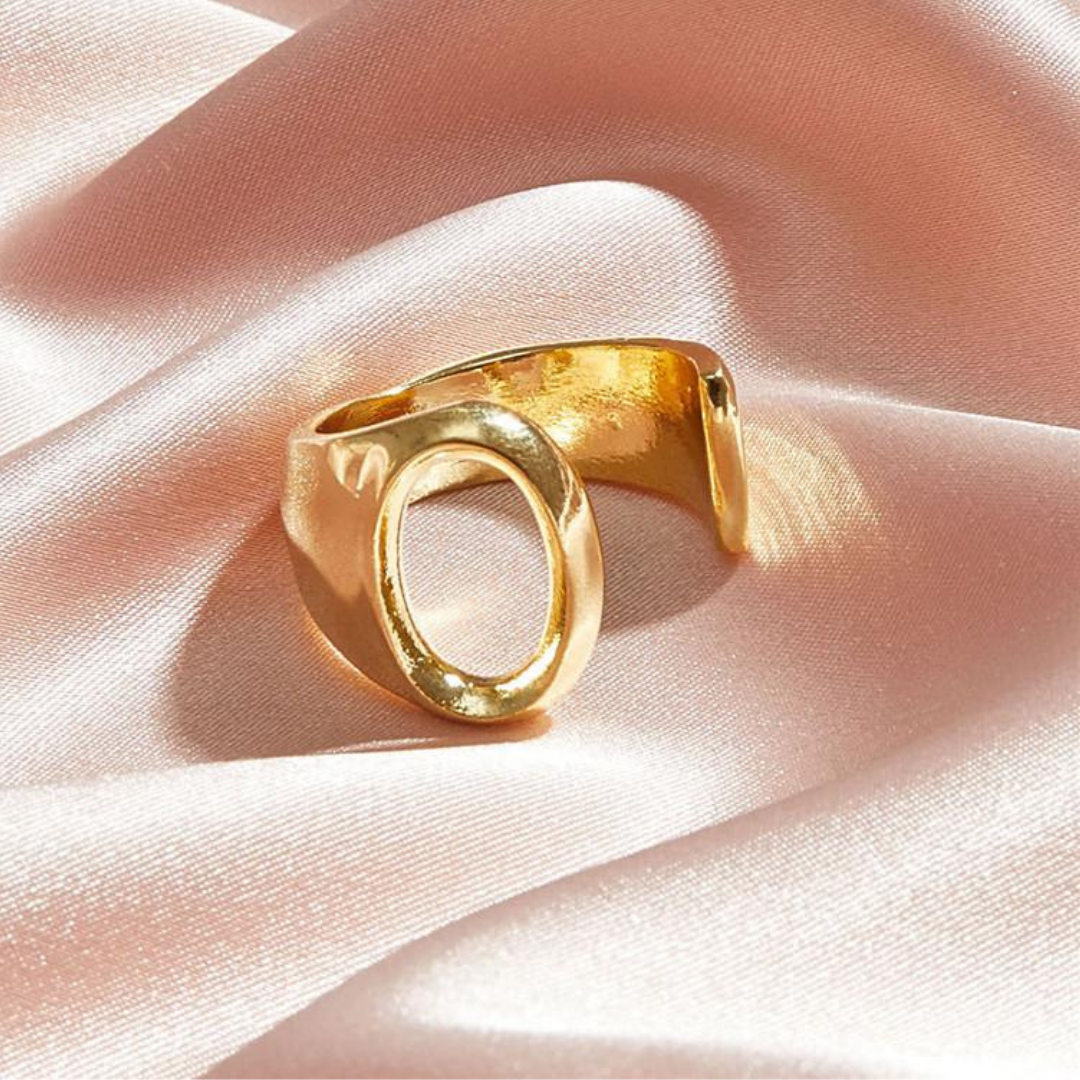 Letter Ring