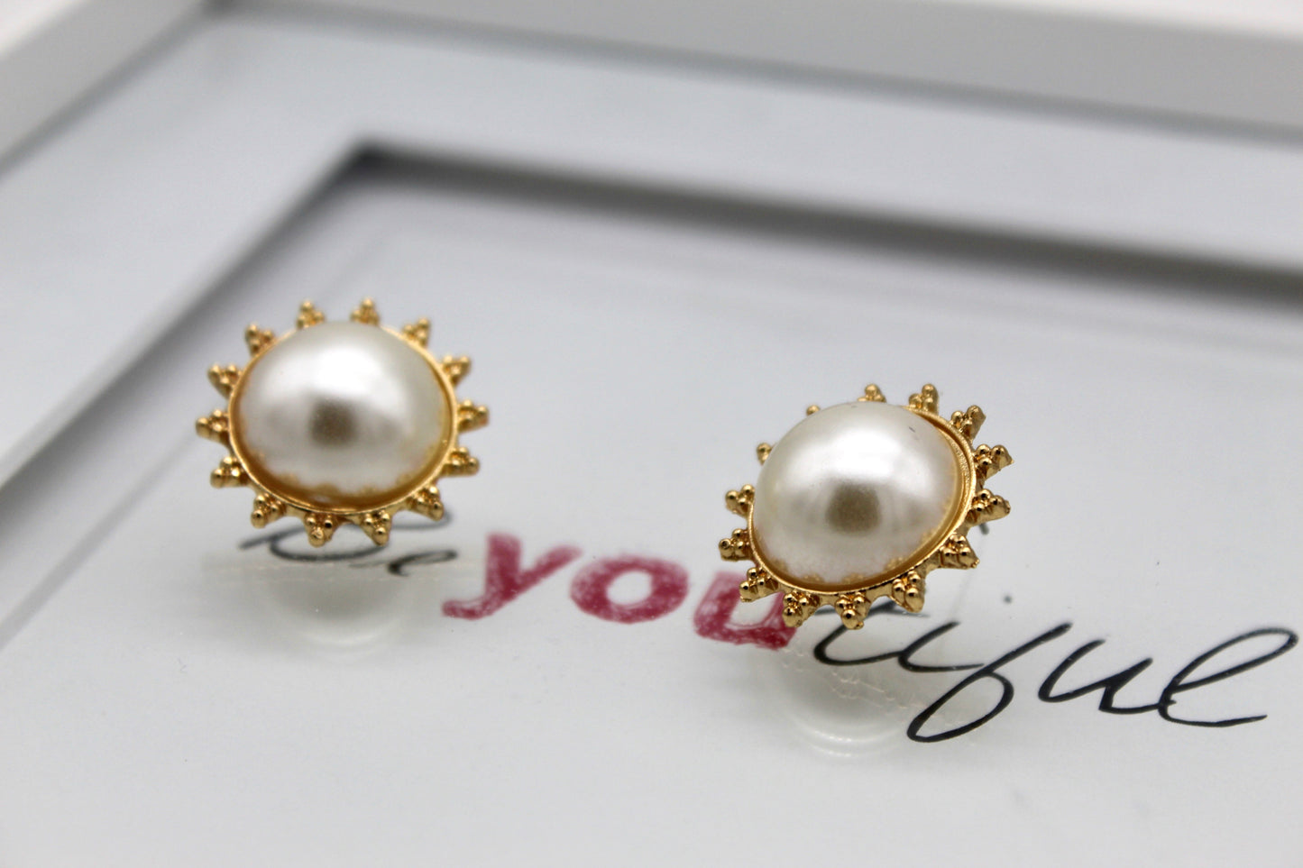 Sunflower Pearl Button